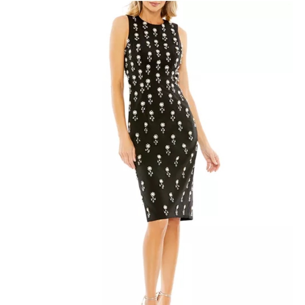 Mac Duggal Embellished Sleeveless Fitted Cocktail Dress Women’s Size 2